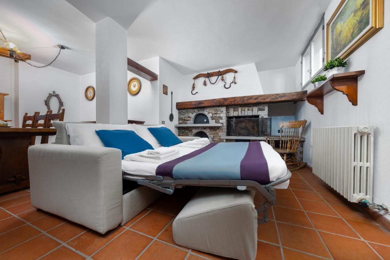 Villa Regina Bella By Casa Da Suite Nebbiuno Extérieur photo