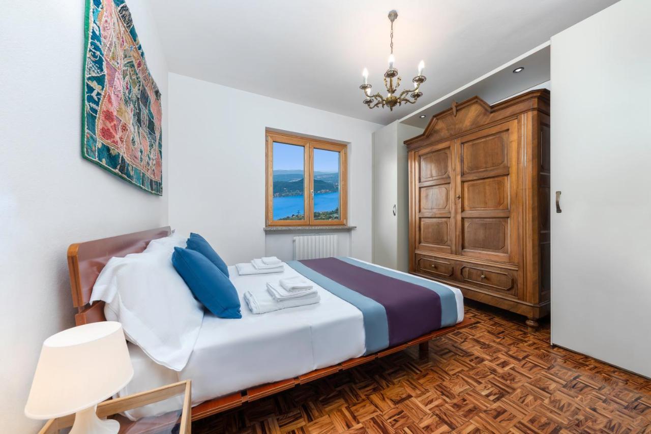 Villa Regina Bella By Casa Da Suite Nebbiuno Extérieur photo